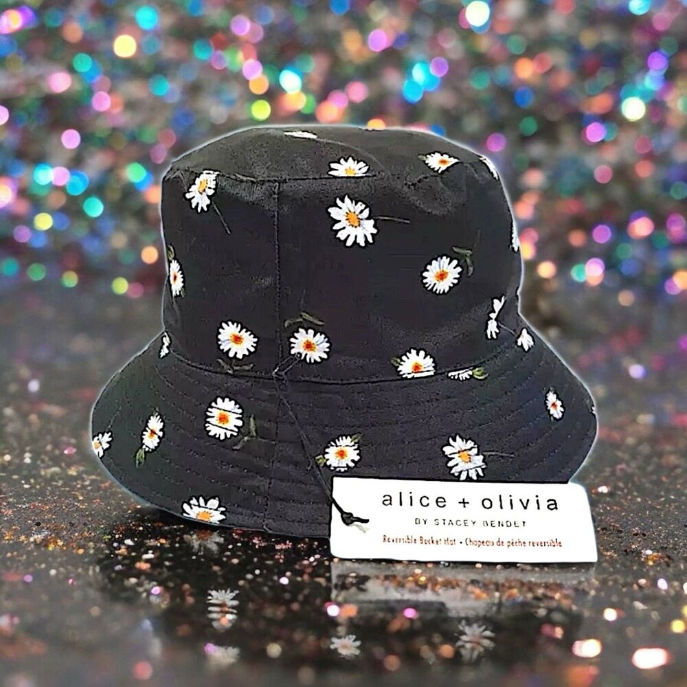 Alice + Olivia Daisy Print And White Reversible Bucket Hat New With Tags RV $85